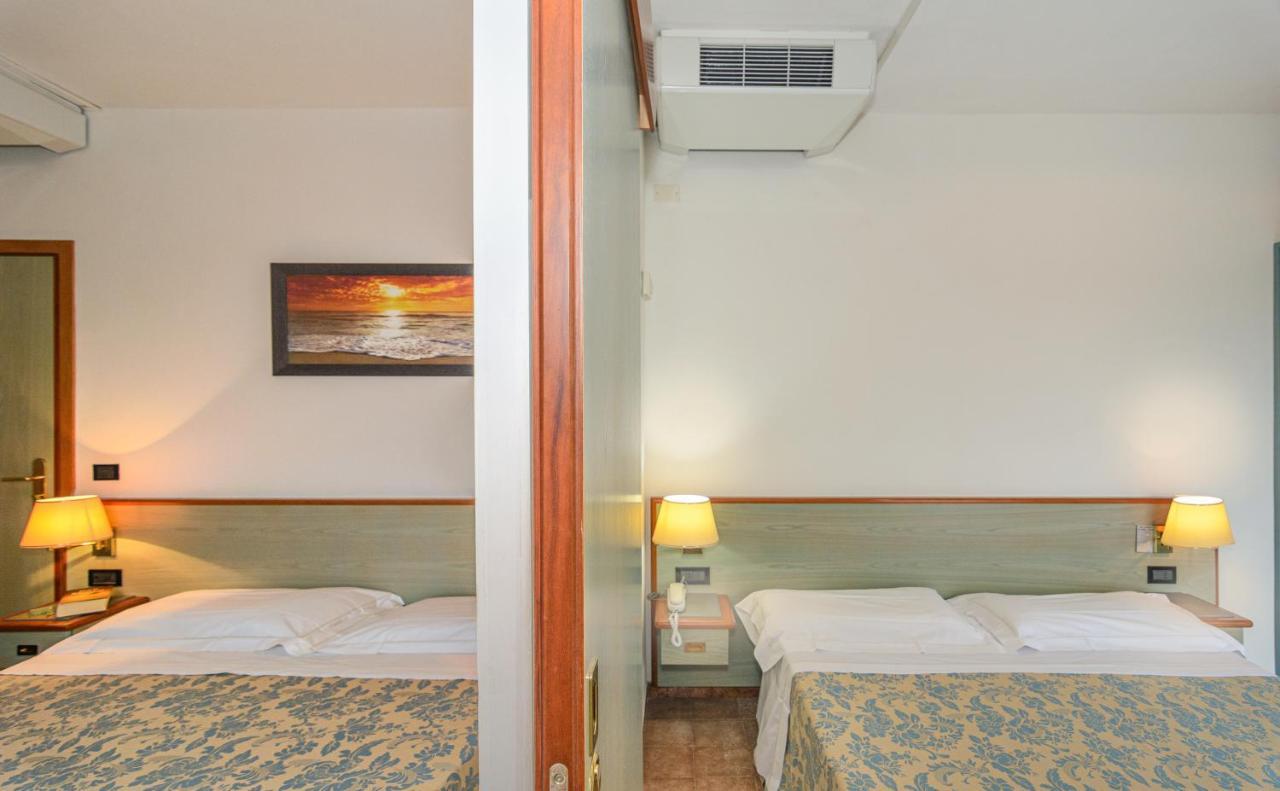 Hotel Paris Lido di Camaiore Eksteriør billede