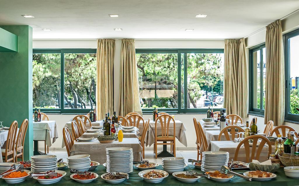 Hotel Paris Lido di Camaiore Eksteriør billede